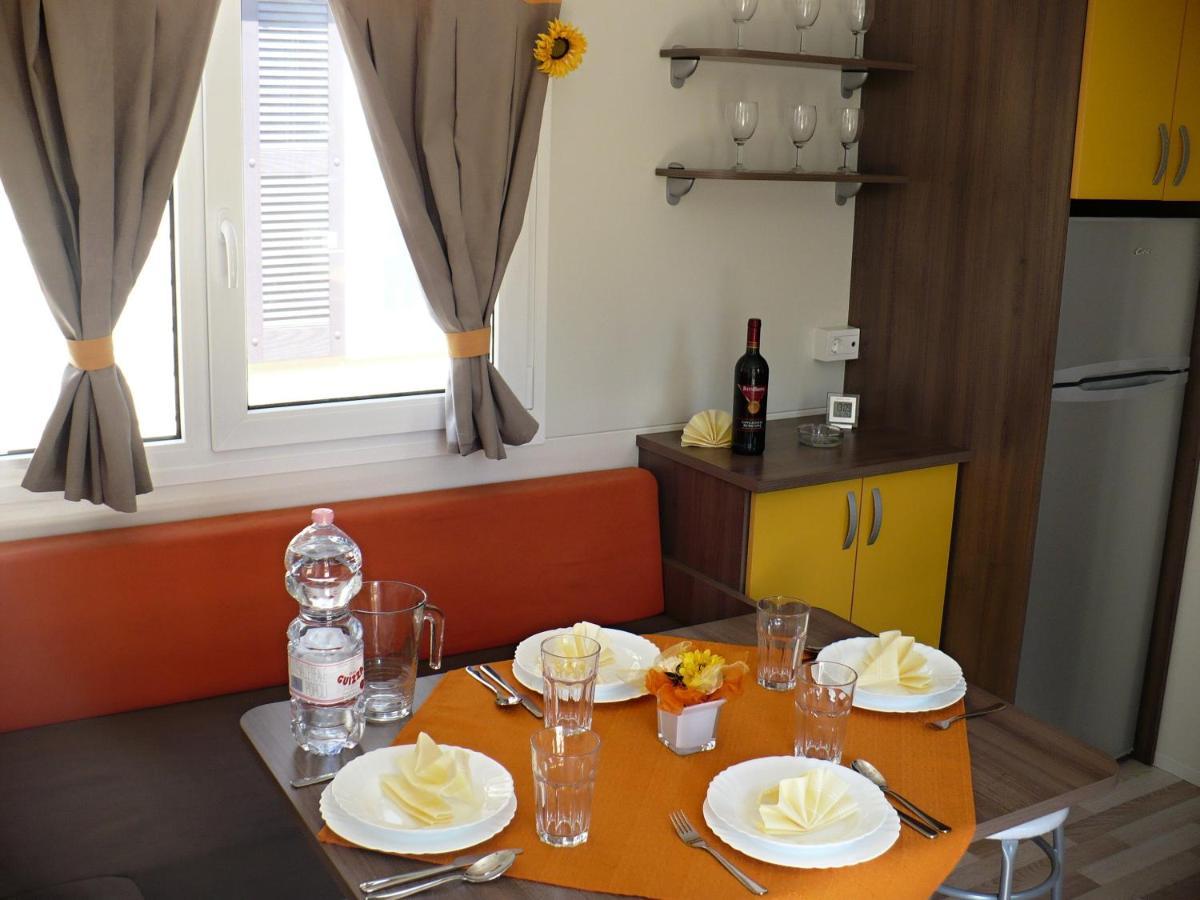 Victoria Mobilehome By Ville Degli Ulivi Marina di Campo Εξωτερικό φωτογραφία